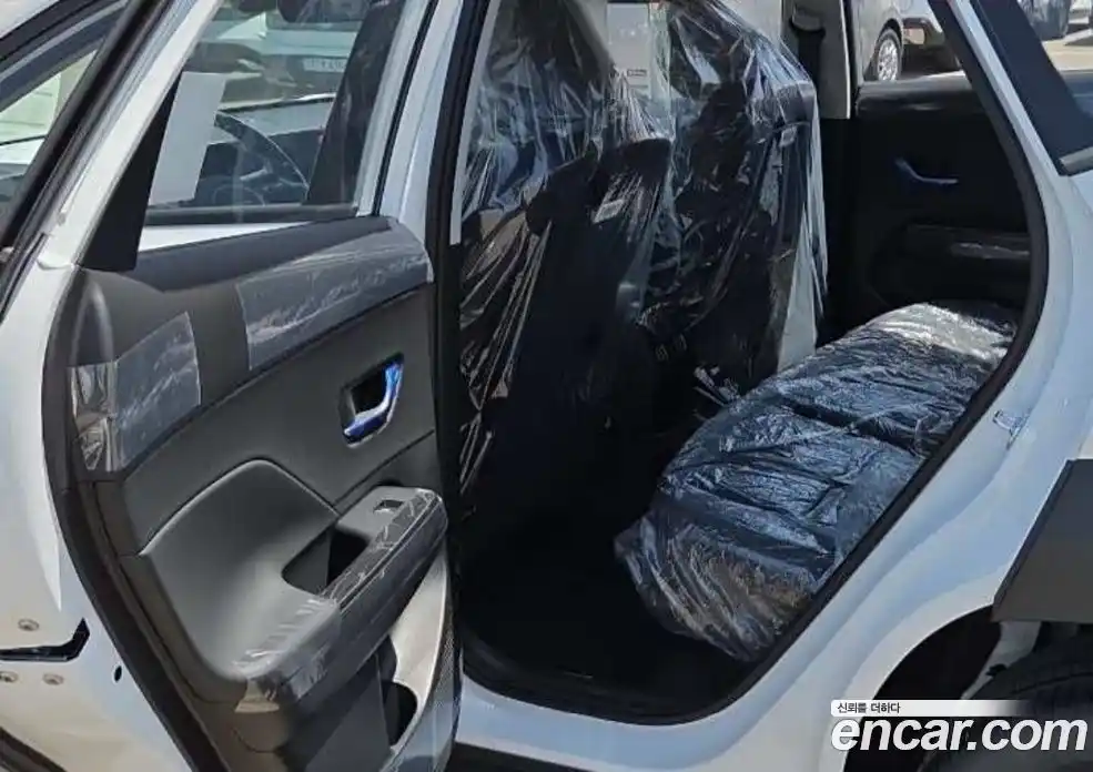 Hyundai Kona 2026 1.6 автомат (гидро), фото 10