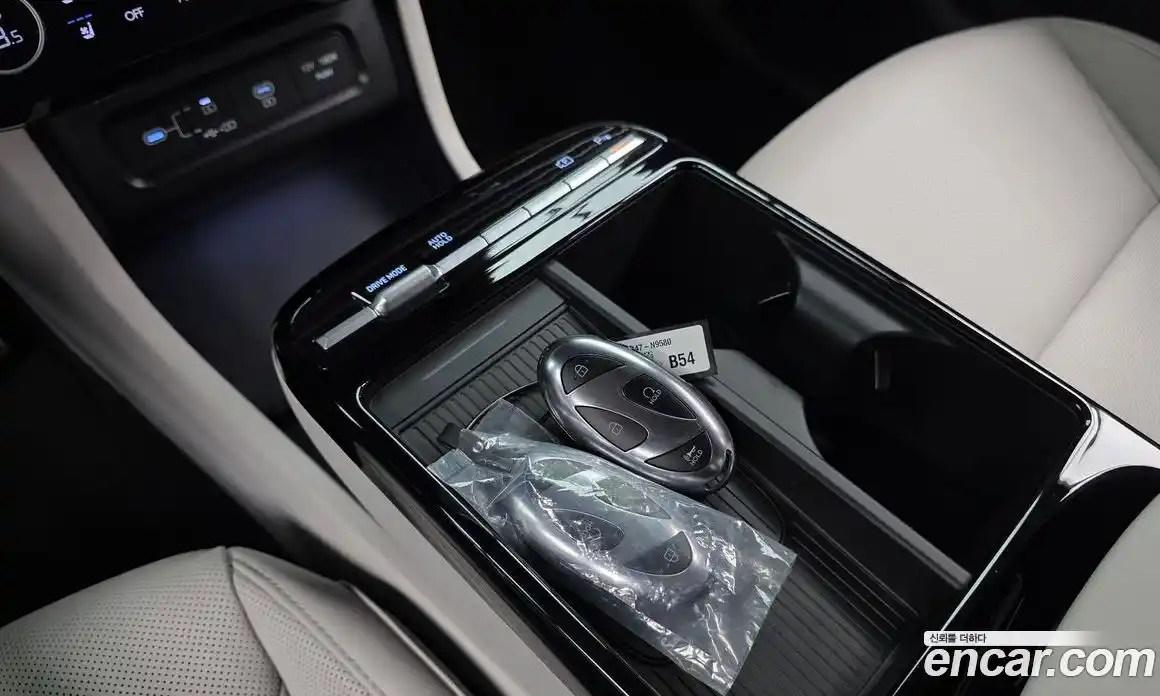 Hyundai Tucson 2024 1.6 автомат (гидро), фото 12