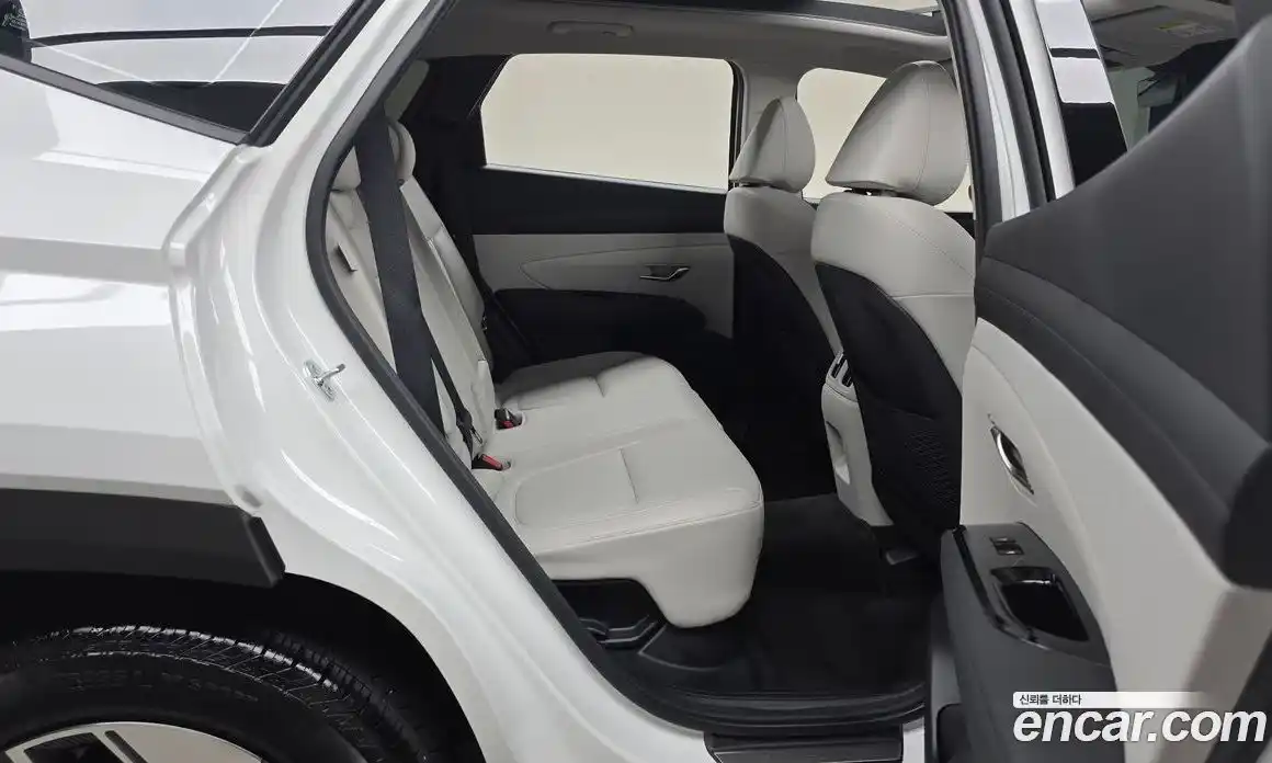 Hyundai Tucson 2024 1.6 автомат (гидро), фото 17