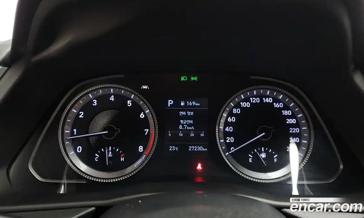 Hyundai Sonata 2019 2.0 автомат (гидро), фото 11