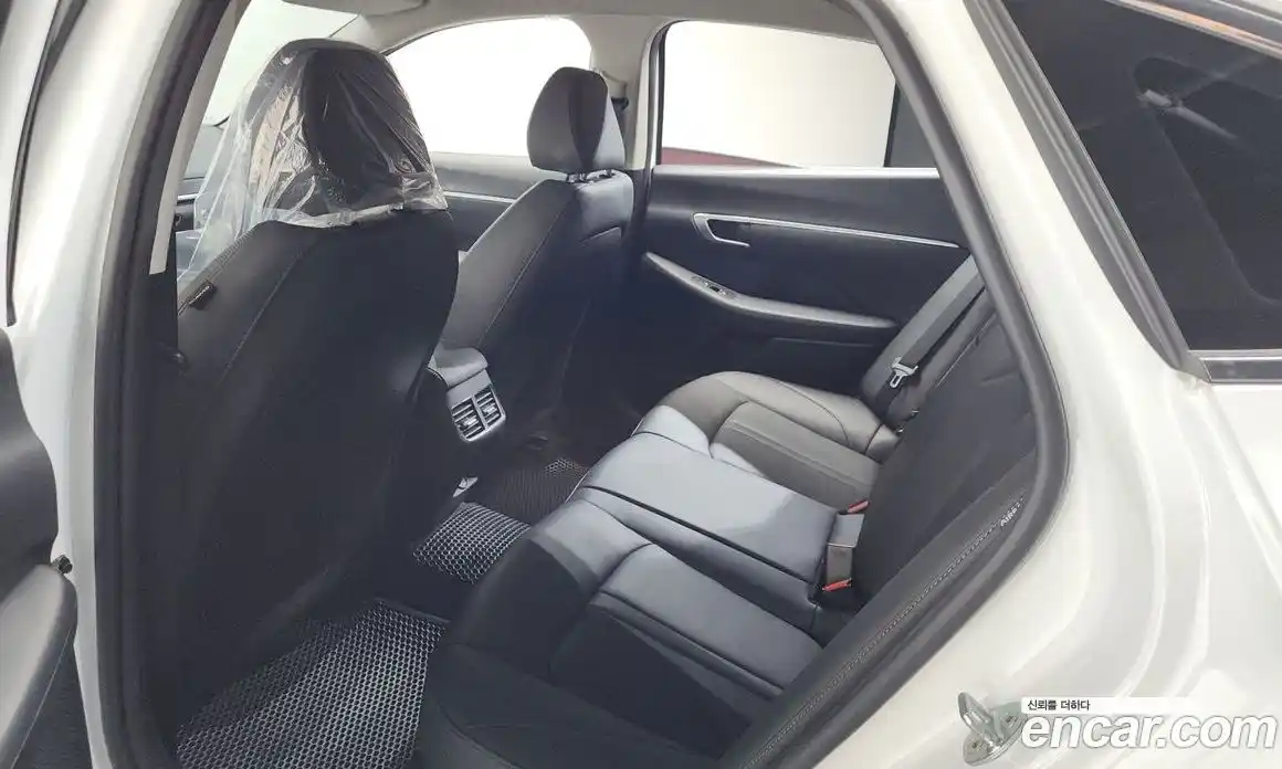 Hyundai Sonata 2019 2.0 автомат (гидро), фото 17