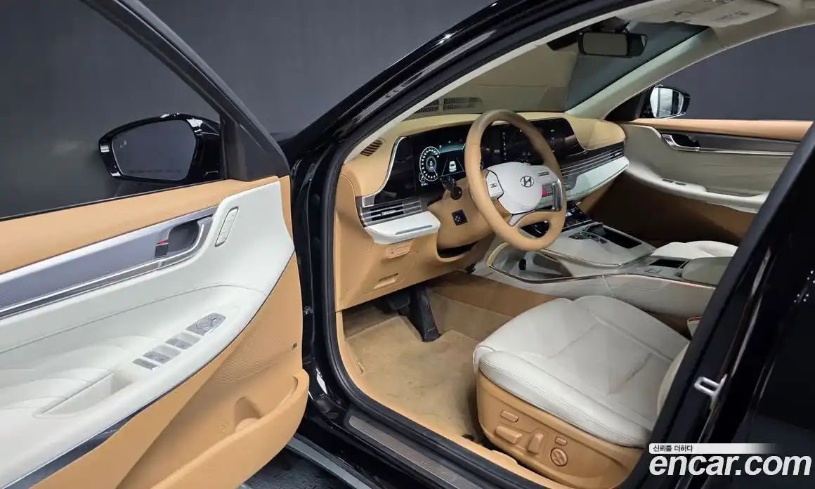 Hyundai Grandeur 2022 3.3 автомат (гидро), фото 13