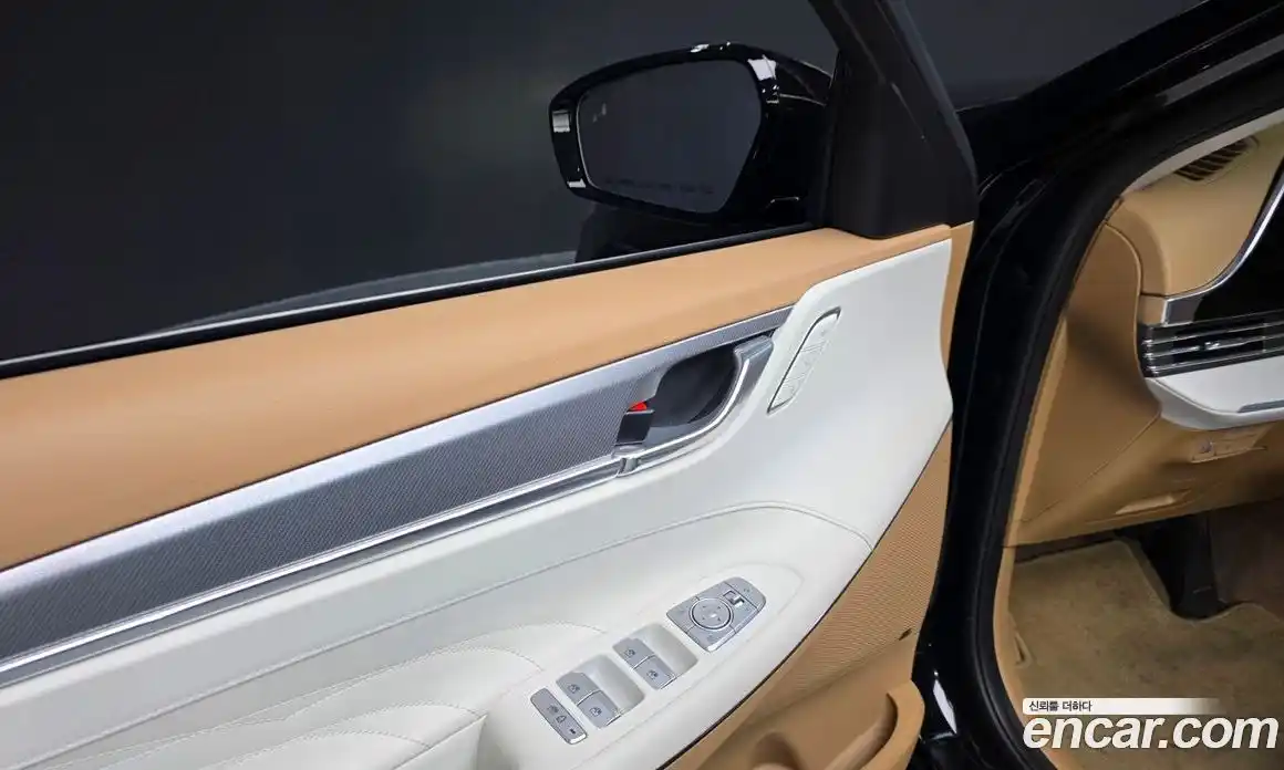 Hyundai Grandeur 2022 3.3 автомат (гидро), фото 27