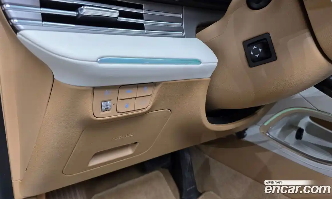 Hyundai Grandeur 2022 3.3 автомат (гидро), фото 28