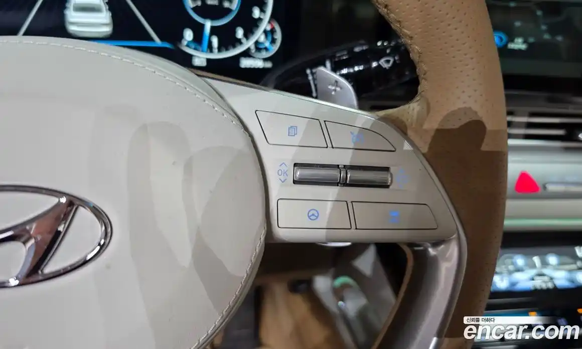 Hyundai Grandeur 2022 3.3 автомат (гидро), фото 34