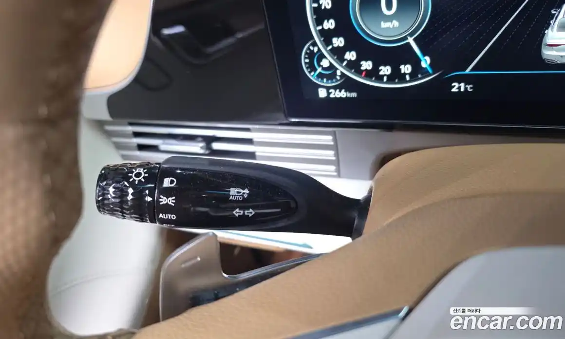 Hyundai Grandeur 2022 3.3 автомат (гидро), фото 35