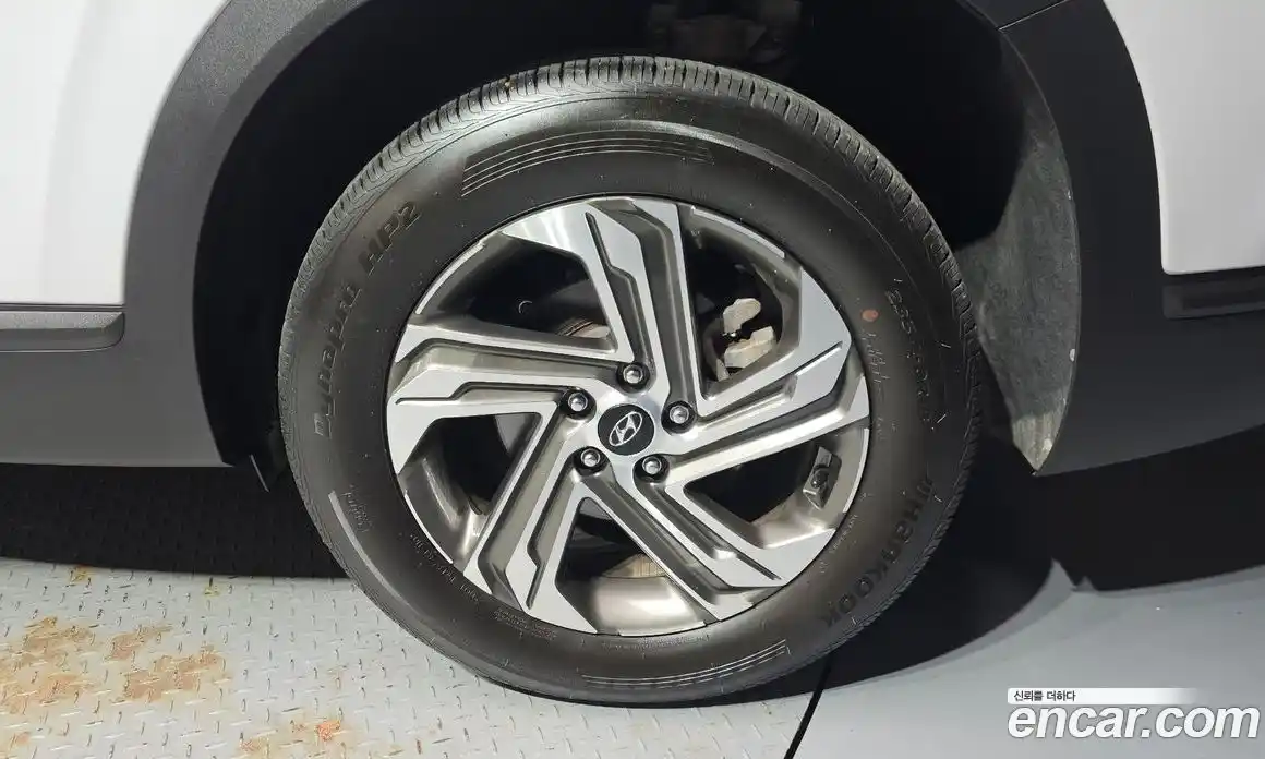 Hyundai Santa Fe 2022 2.2 автомат (гидро), фото 7