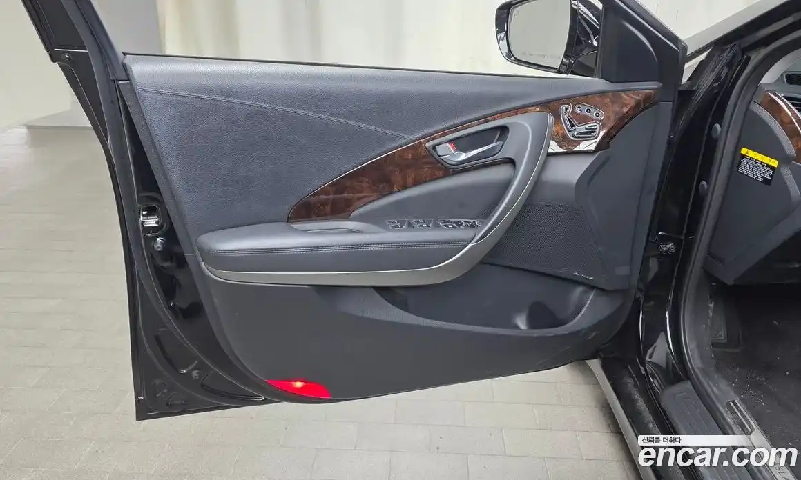 Hyundai Aslan 2014 3.3 автомат (гидро), фото 14
