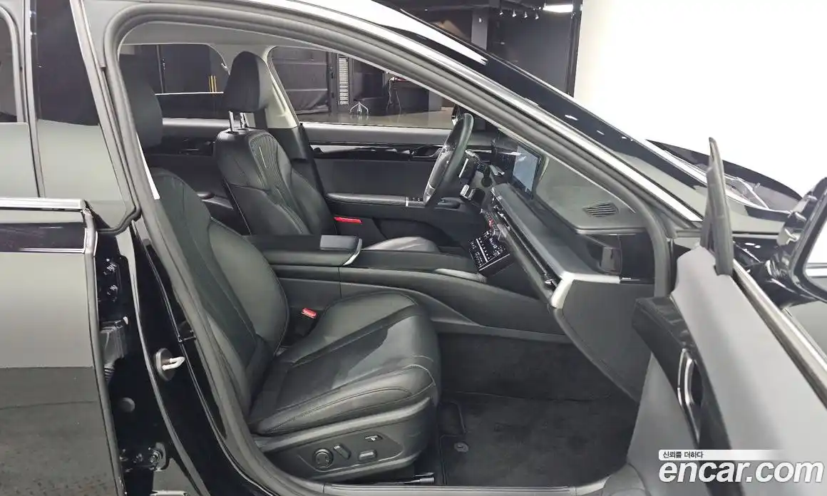 Hyundai Grandeur 2022 2.5 автомат (гидро), фото 12