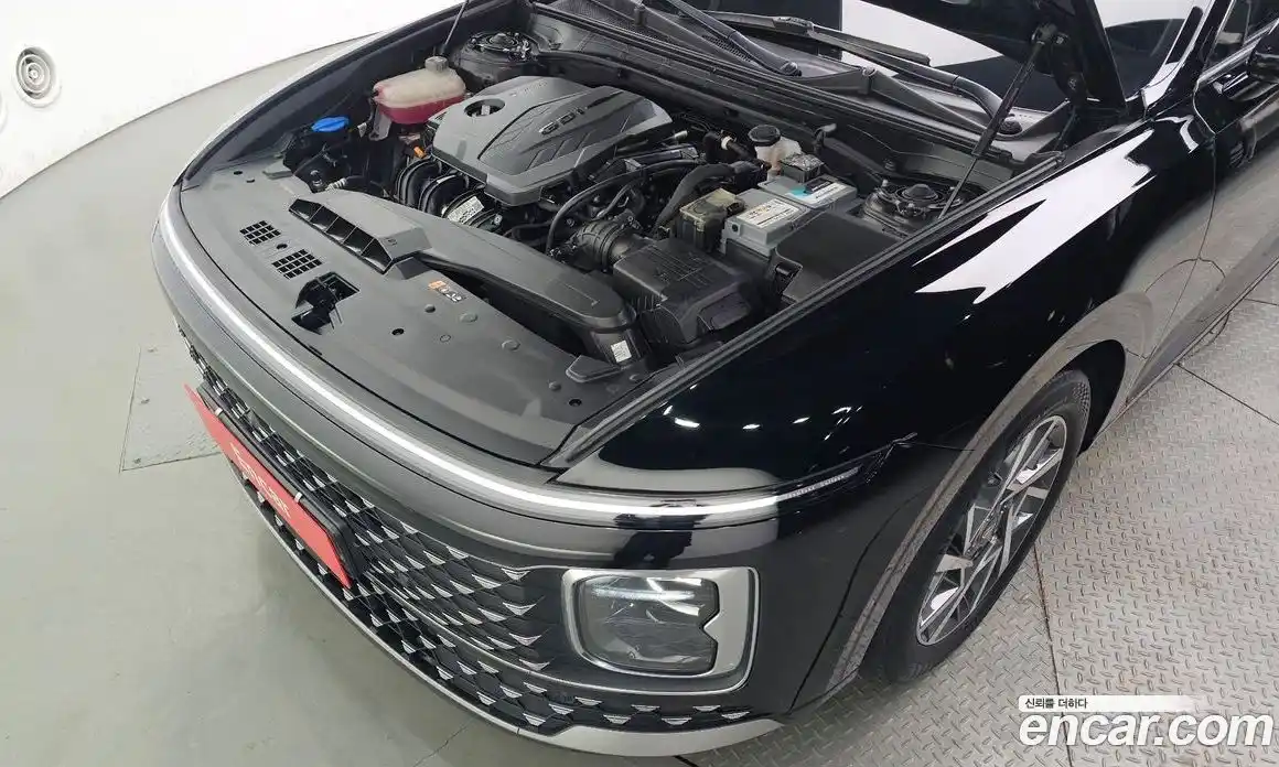 Hyundai Grandeur 2022 2.5 автомат (гидро), фото 6