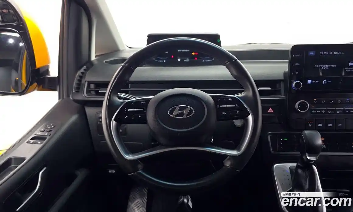 Hyundai Staria 2021 3.5 автомат (гидро), фото 19