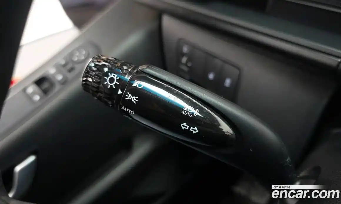 Hyundai Staria 2021 3.5 автомат (гидро), фото 26