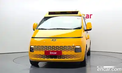 Hyundai Staria 2021 3.5 автомат (гидро), миниатюра 3