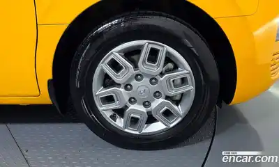 Hyundai Staria 2021 3.5 автомат (гидро), миниатюра 7