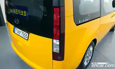 Hyundai Staria 2021 3.5 автомат (гидро), миниатюра 9