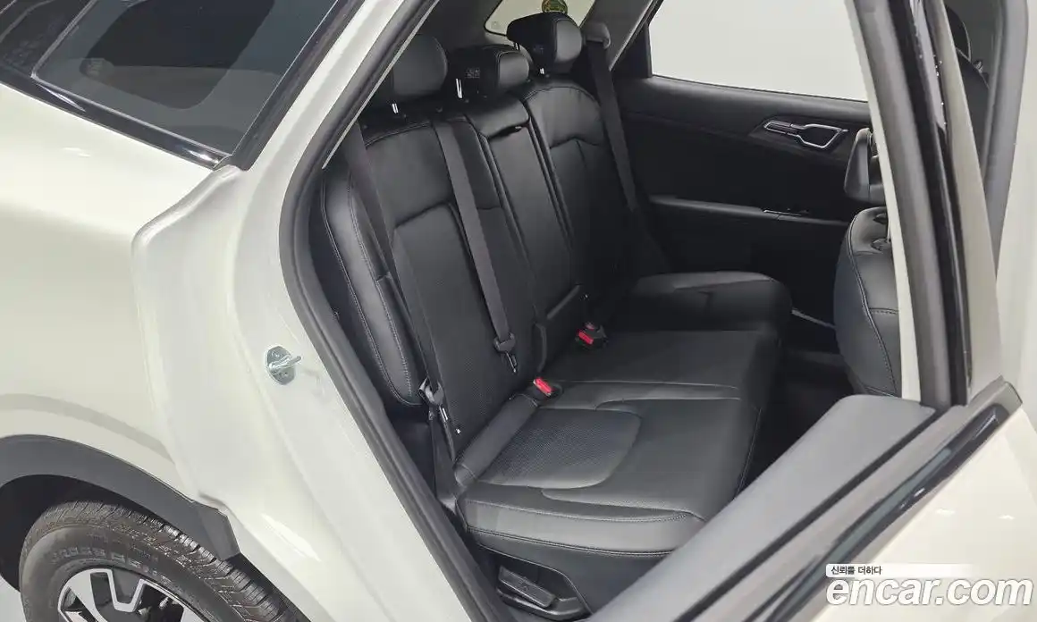Kia Sportage 2022 1.6 автомат (гидро), фото 17