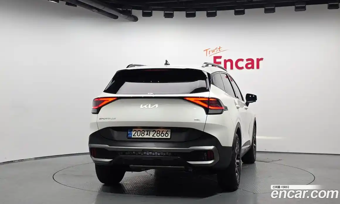 Kia Sportage 2022 1.6 автомат (гидро), фото 4