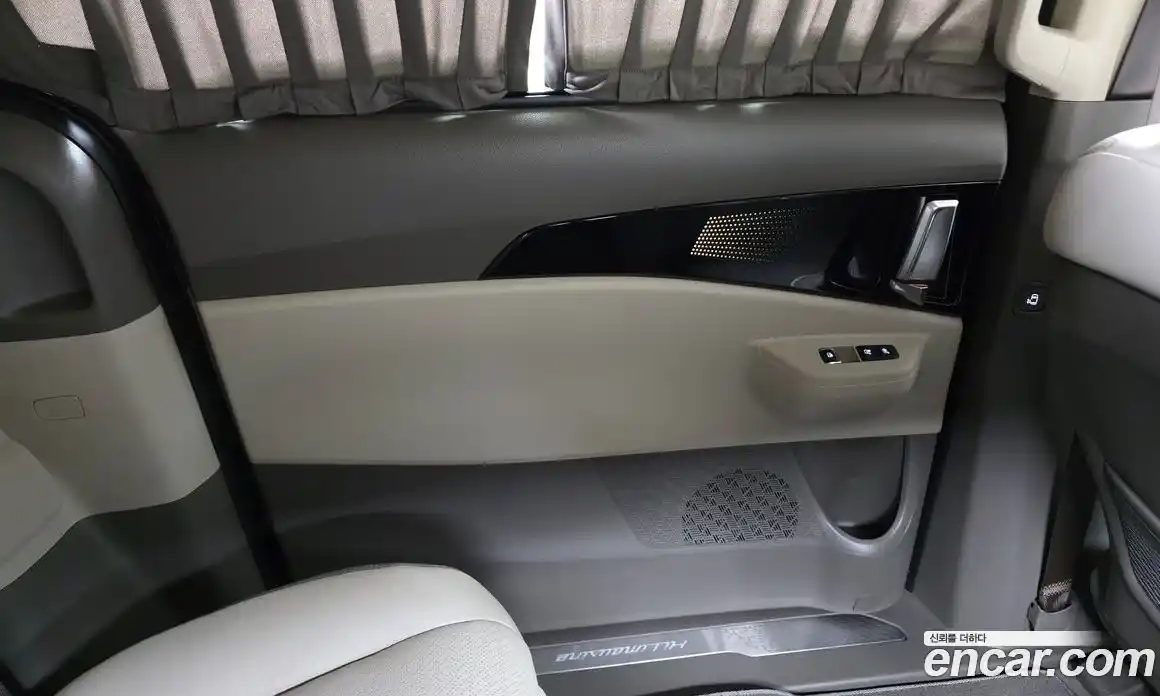 Kia Carnival 2025 3.5 автомат (гидро), фото 15