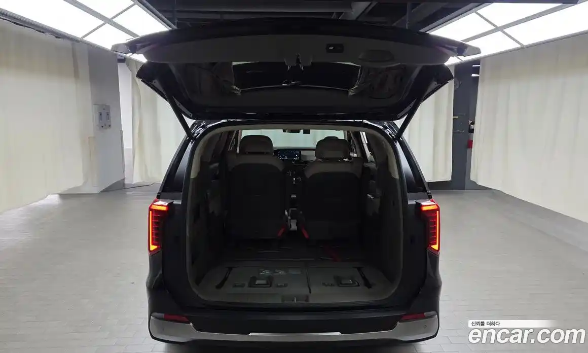Kia Carnival 2025 3.5 автомат (гидро), фото 25