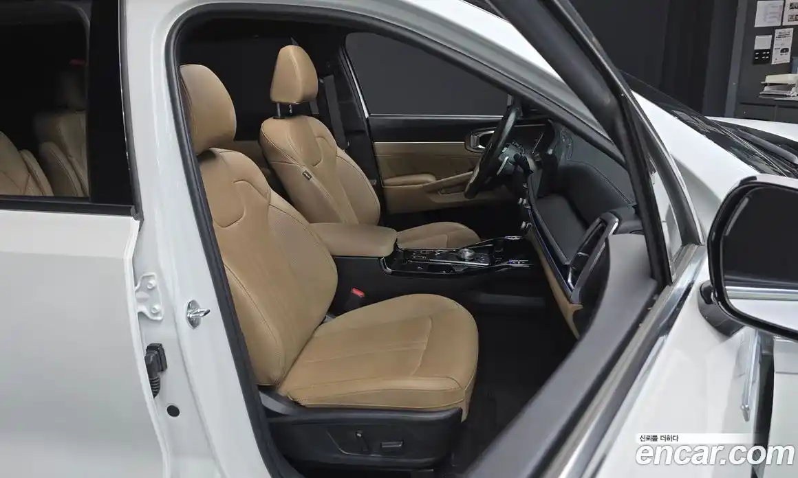 Kia Sorento 2024 1.6 автомат (гидро), фото 12