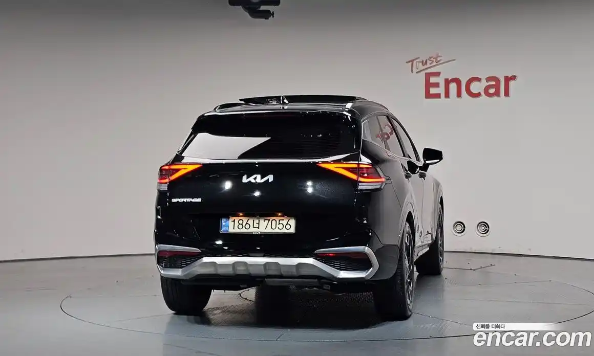 Kia Sportage 2022 2.0 автомат (гидро), фото 3