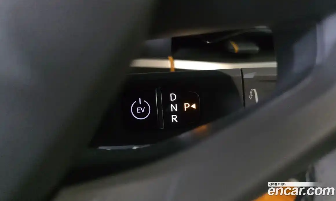 Kia EV3 2025 0.2 автомат (гидро), фото 12