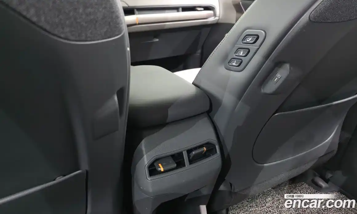 Kia EV3 2025 0.2 автомат (гидро), фото 31