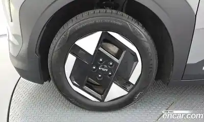 Kia EV3 2025 0.2 автомат (гидро), миниатюра 5