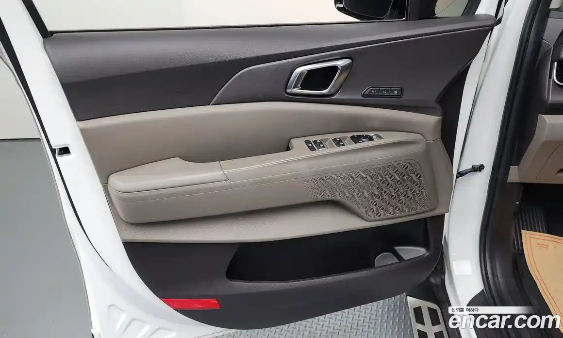 Kia Carnival 2024 2.2 автомат (гидро), фото 14