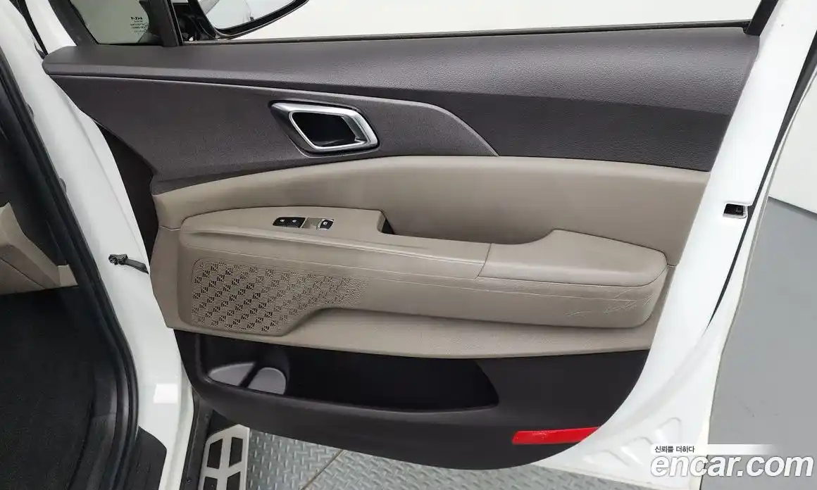 Kia Carnival 2024 2.2 автомат (гидро), фото 15