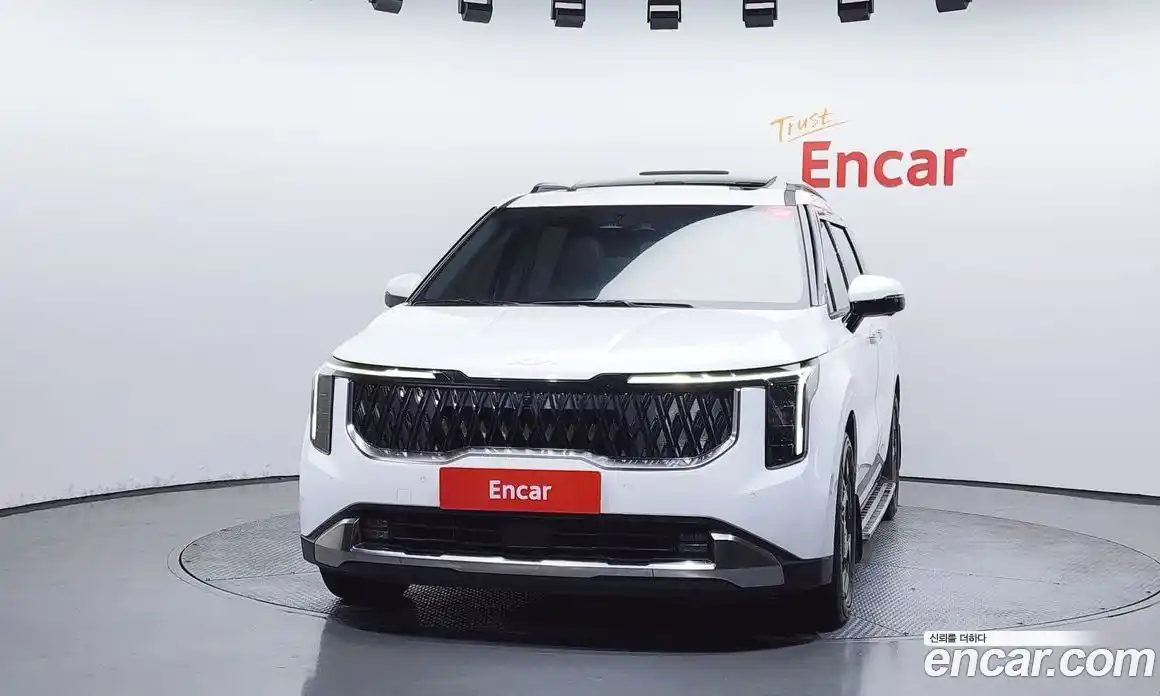 Kia Carnival 2024 2.2 автомат (гидро), фото 3
