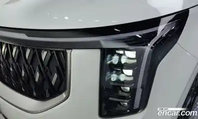 Kia Carnival 2024 2.2 автомат (гидро), миниатюра 8