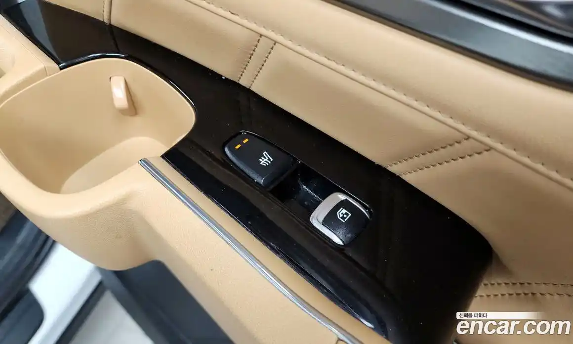 Kia Sorento 2023 2.2 автомат (гидро), фото 24