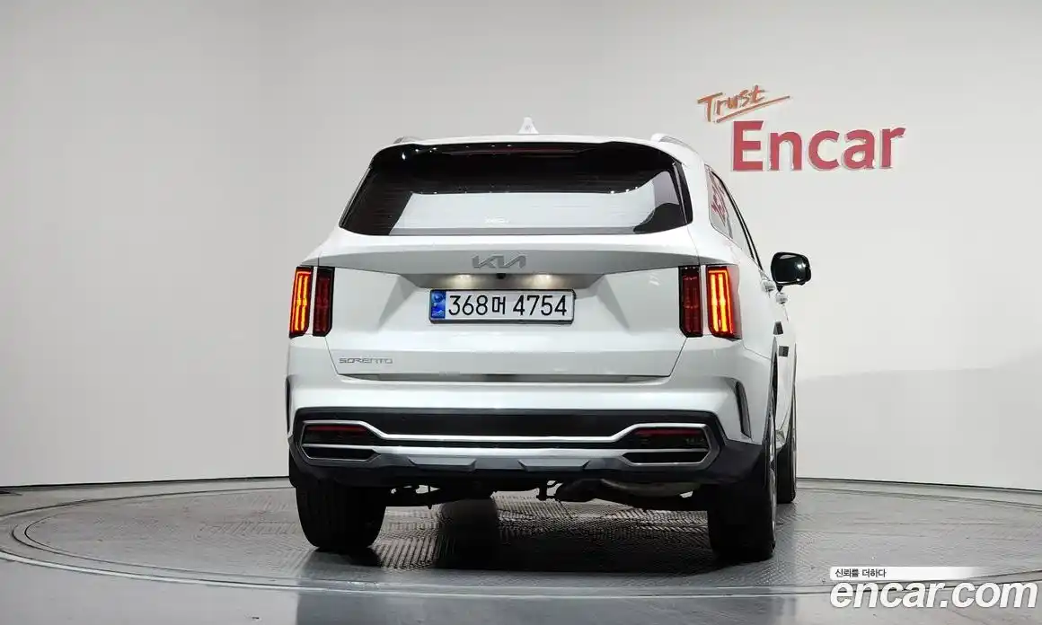 Kia Sorento 2023 2.2 автомат (гидро), фото 3