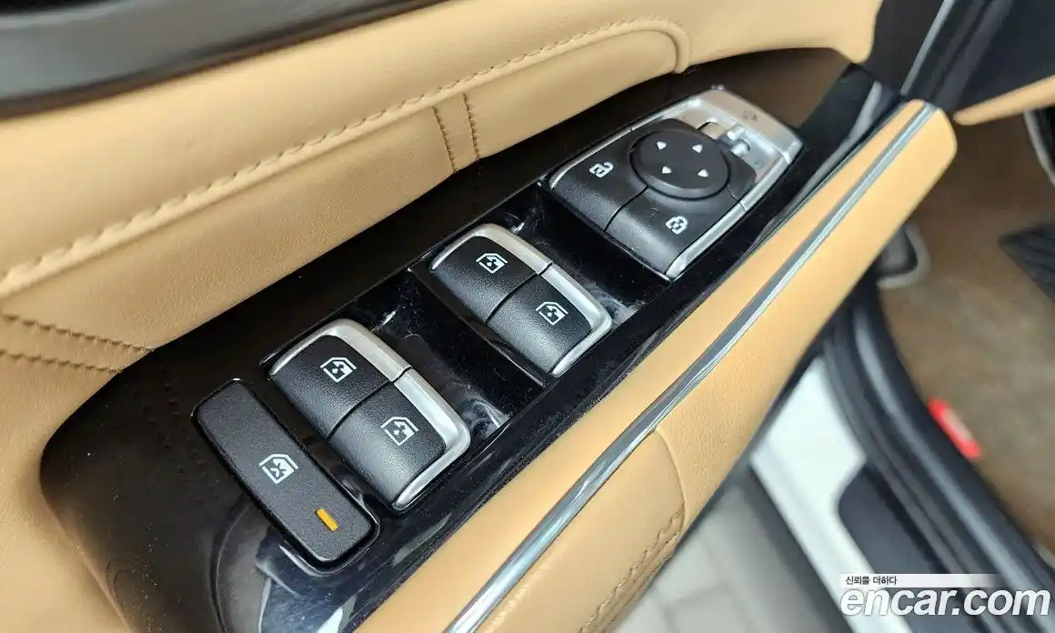 Kia Sorento 2023 2.2 автомат (гидро), фото 37