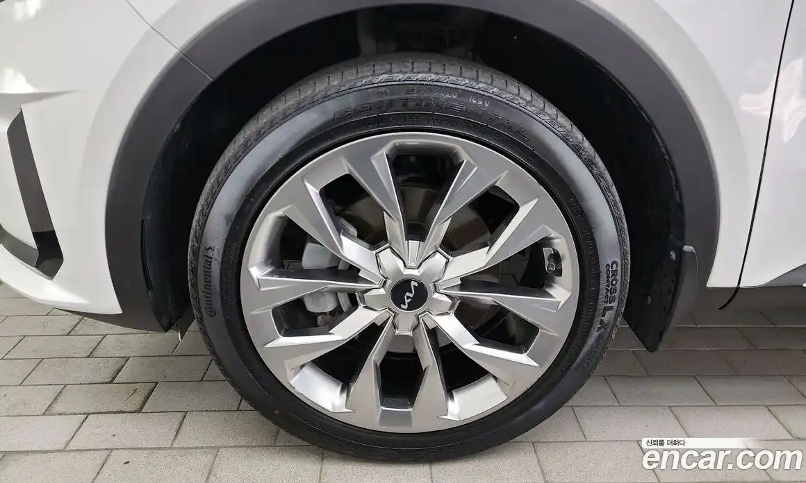 Kia Sorento 2023 2.2 автомат (гидро), фото 4