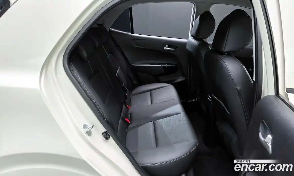 Kia Morning 2020 1.0 автомат (гидро), фото 17