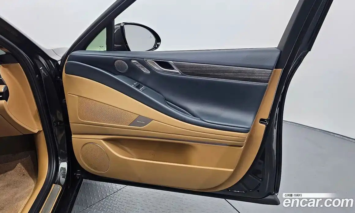 Genesis G80 2025 2.5 автомат (гидро), фото 15