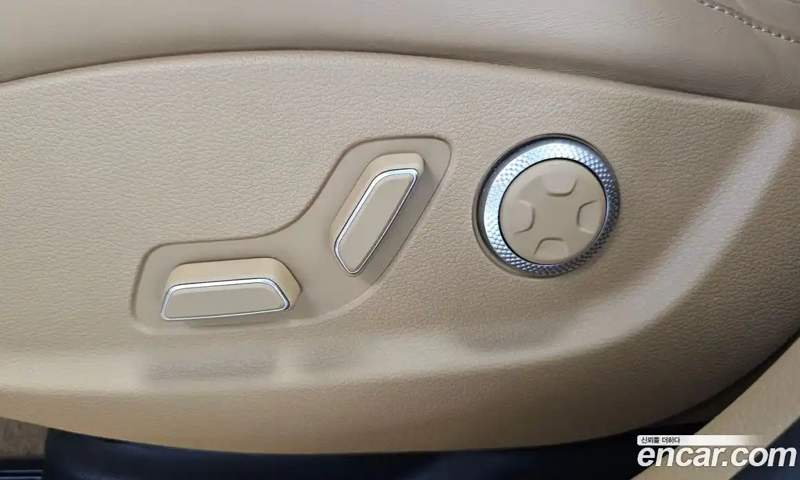 Genesis G80 2025 2.5 автомат (гидро), фото 31