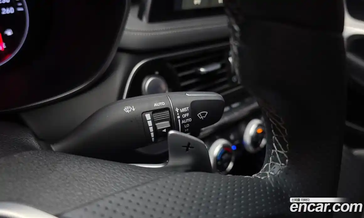Genesis G70 2020 2.0 автомат (гидро), фото 23