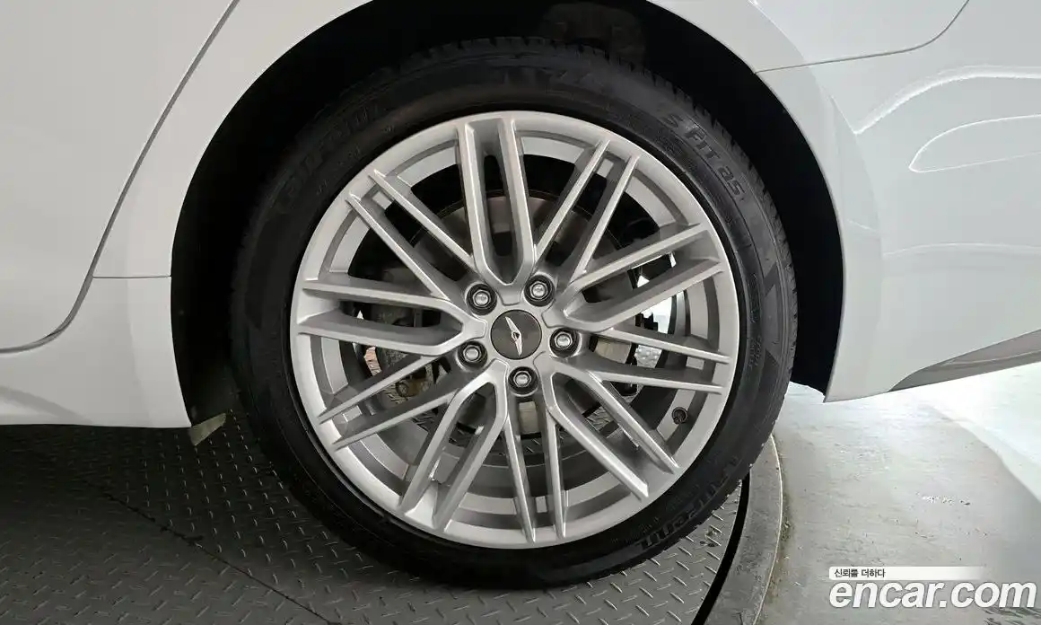 Genesis G70 2020 2.0 автомат (гидро), фото 7
