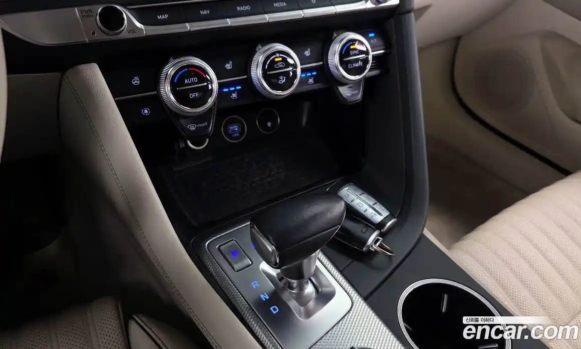 Genesis G70 2021 2.0 автомат (гидро), фото 12