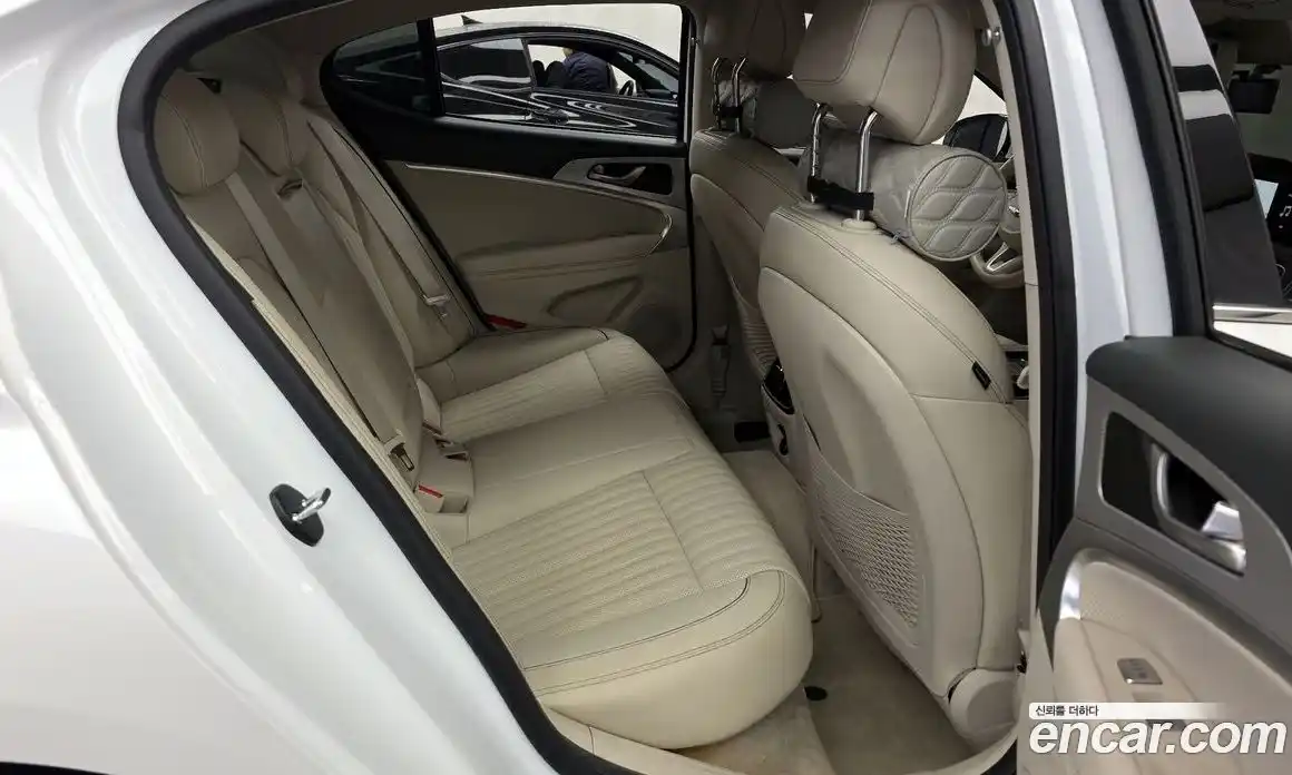 Genesis G70 2021 2.0 автомат (гидро), фото 18