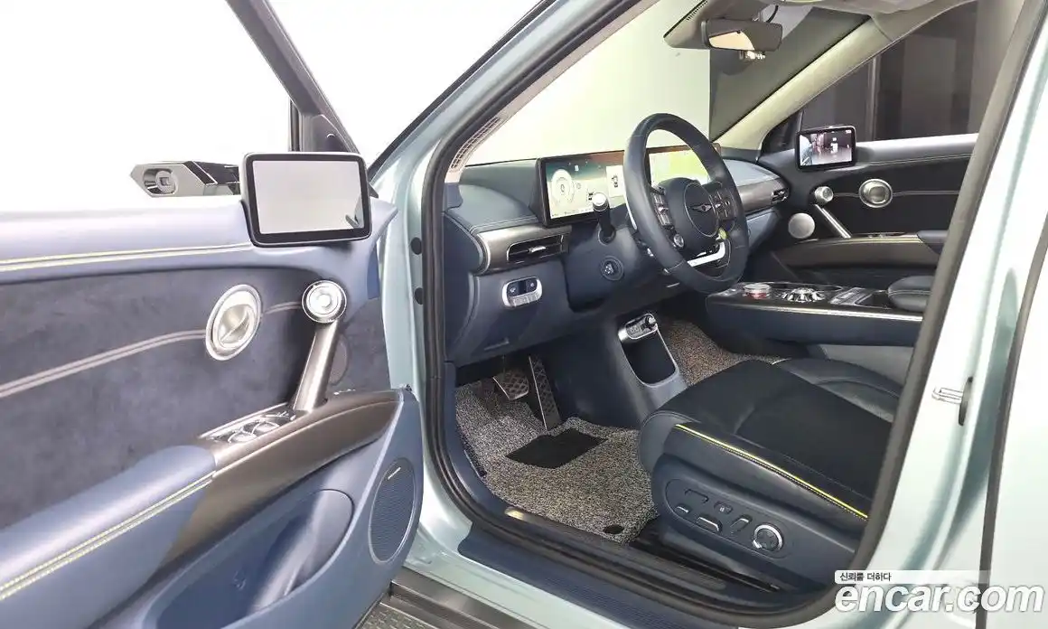Genesis GV60 2022 0.1 автомат (гидро), фото 13