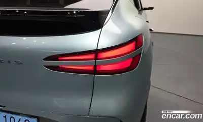 Genesis GV60 2022 0.1 автомат (гидро), миниатюра 9
