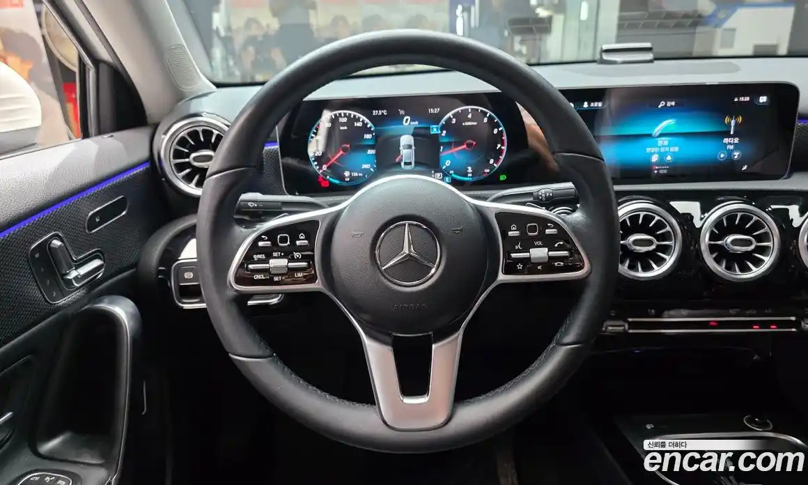 Mercedes-Benz A-Class 2020 2.0 гидро, фото 13