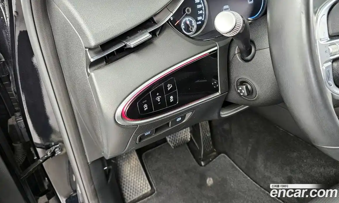 Genesis GV70 2021 2.2 автомат (гидро), фото 22
