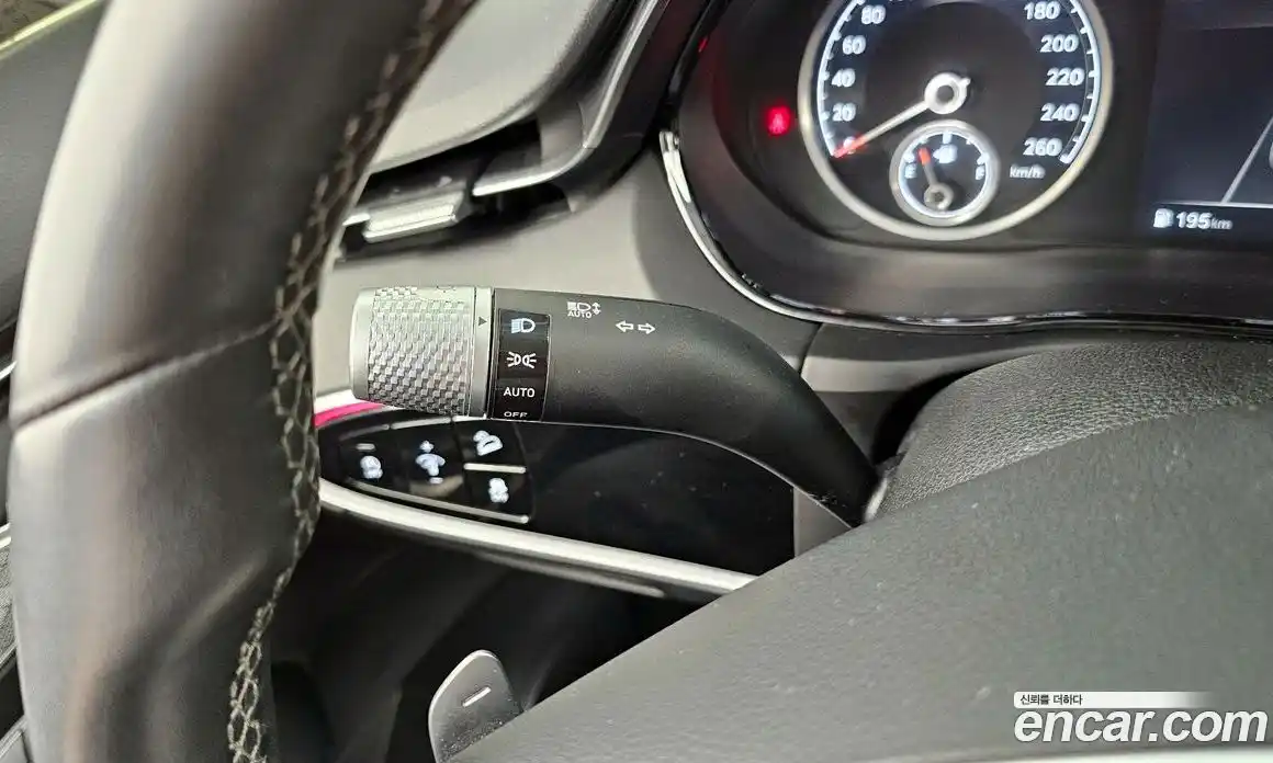 Genesis GV70 2021 2.2 автомат (гидро), фото 27