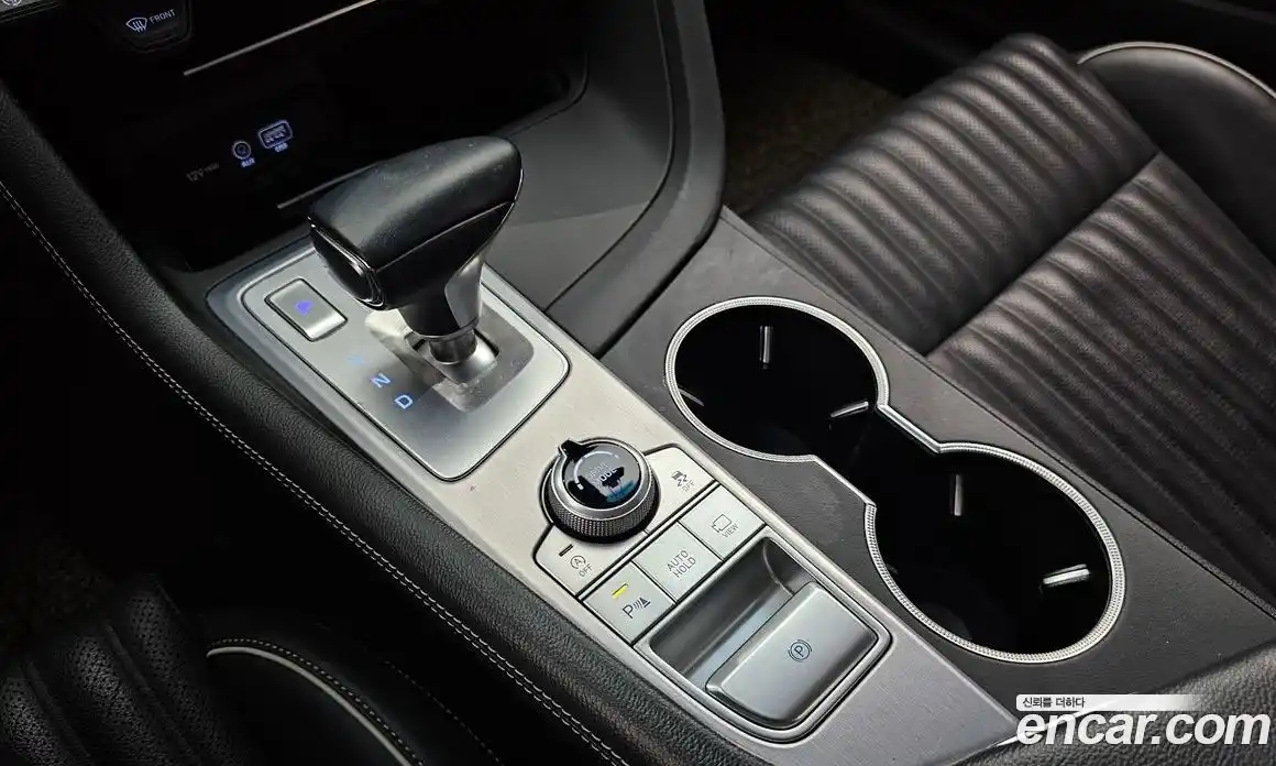 Genesis G70 2019 2.0 автомат (гидро), фото 12