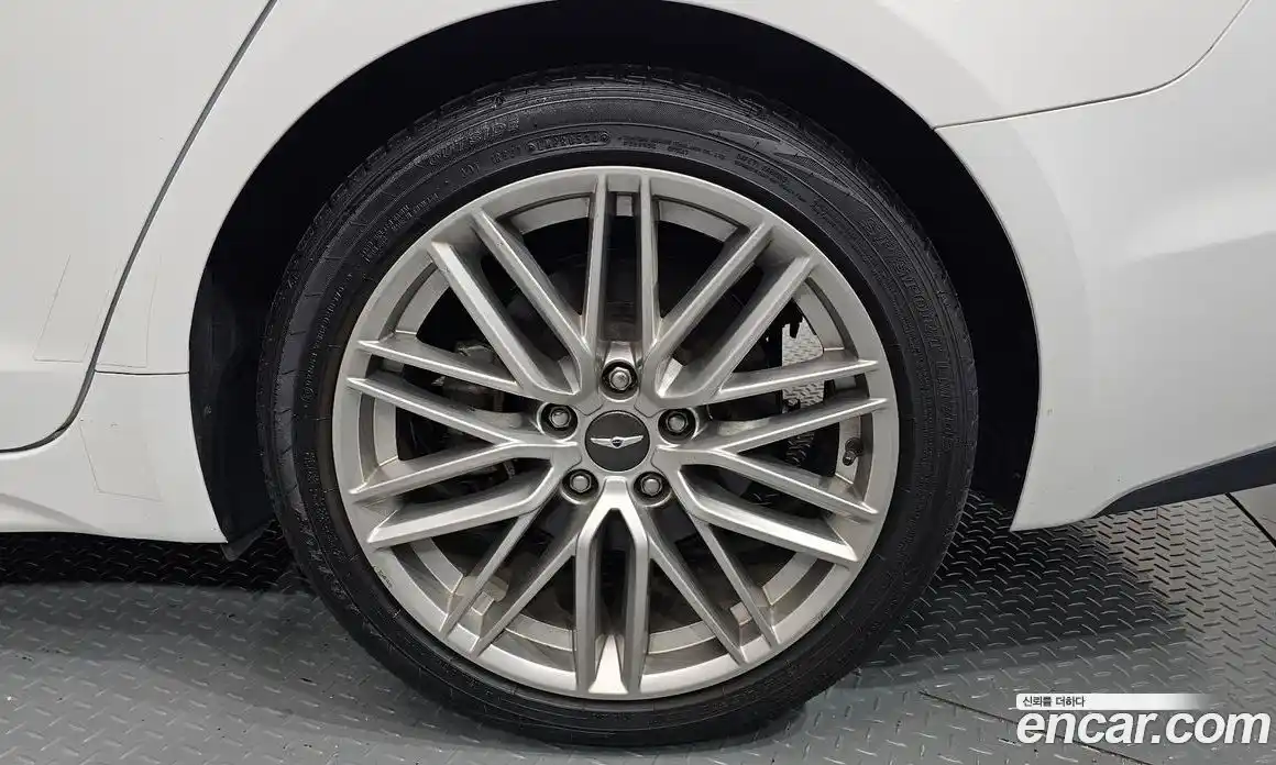 Genesis G70 2019 2.0 автомат (гидро), фото 7